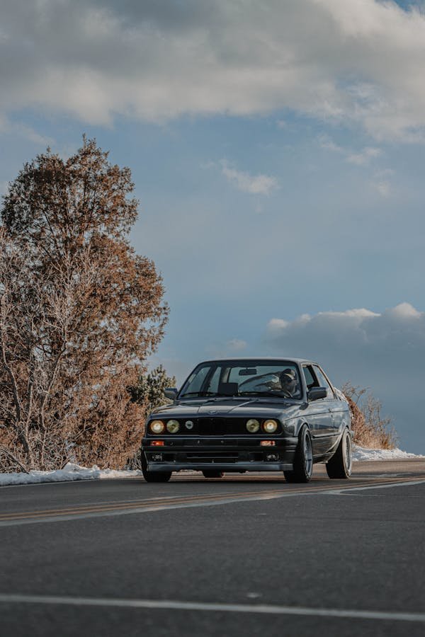 Location voiture Ajaccio : louez et explorez la Corse !